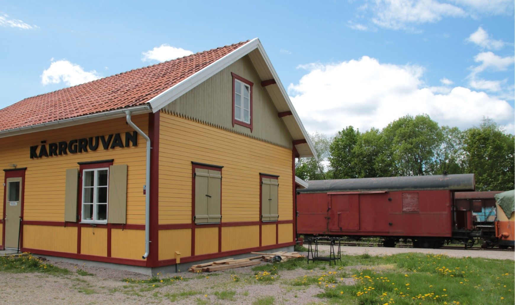 Ett stationshus i trä